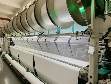 Warp knitting machine
